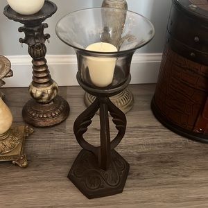 Candle holder